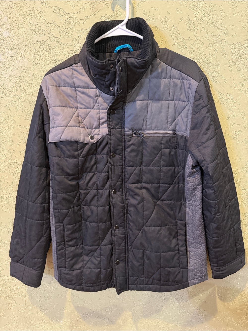 Hurley Two-Tone Gray Quilted Puffer Jacket